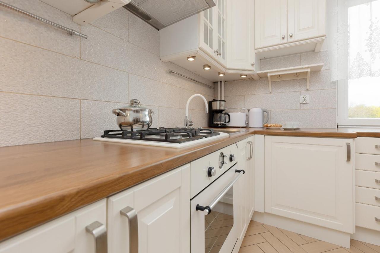 Metro Raclawicka Cozy Studio Apartment By Noclegi Renters Varşova Dış mekan fotoğraf